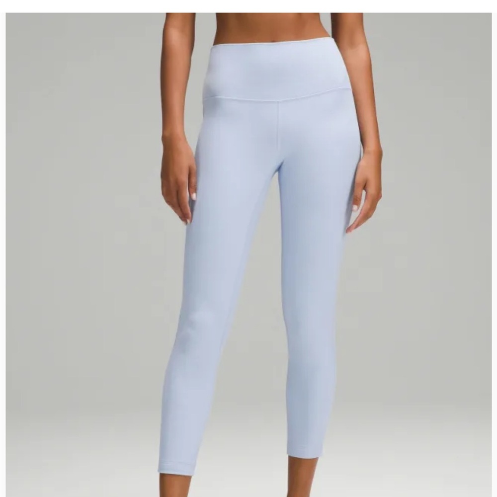 Lululemon Athletica pastel blue align cropped high rise leggings